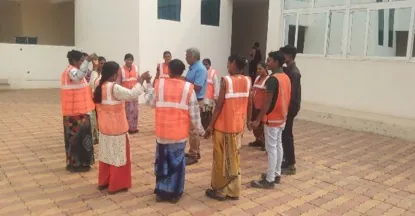 SkilldWise workshop with a service team